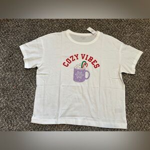 Old Navy Women’s Holiday Crewneck Graphic T-Shirt COZY VIBES Size M Petite NWT